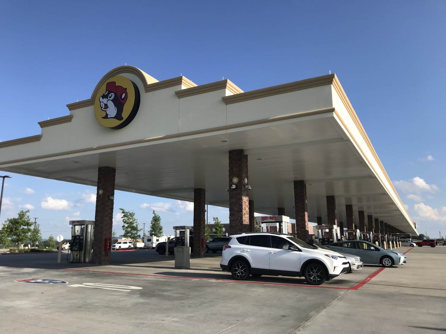 Bucees Gas Station on Steroids Sharing Horizons
