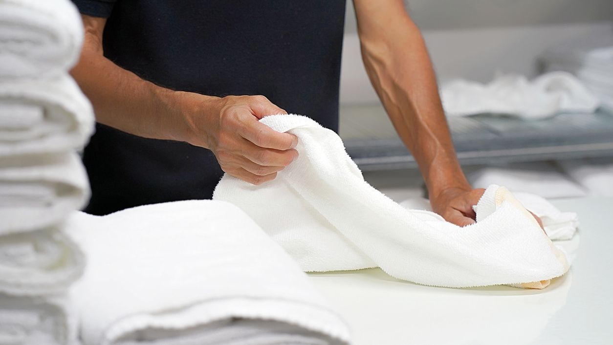 Tricks to remove the musty smell from bath towels sharingideas.me