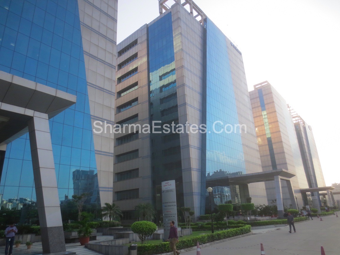 Office Space for Rent/ Lease in Logix Cyber Park Sector62 Noida Prime Commercial IT Business