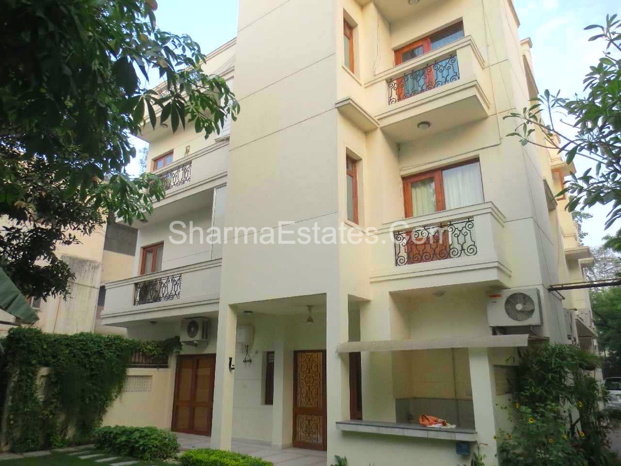 5 BHK Independent House/ Villa For Rent in Vasant Vihar, New Delhi