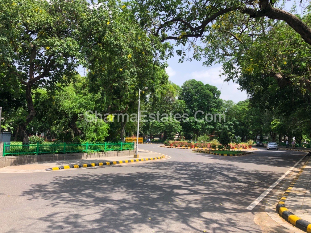 Independent House/ Villa For Rent in Golf Links, New Delhi 7 BHK