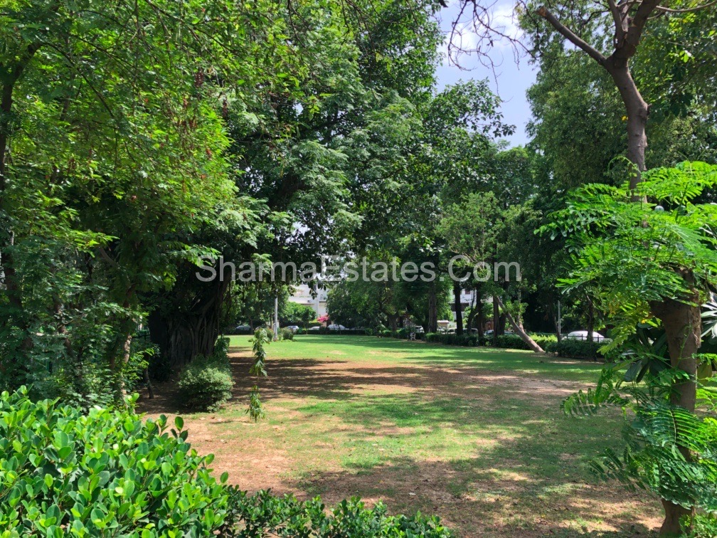5 BHK Independent House/ Villa For Rent in Golf Links, New Delhi