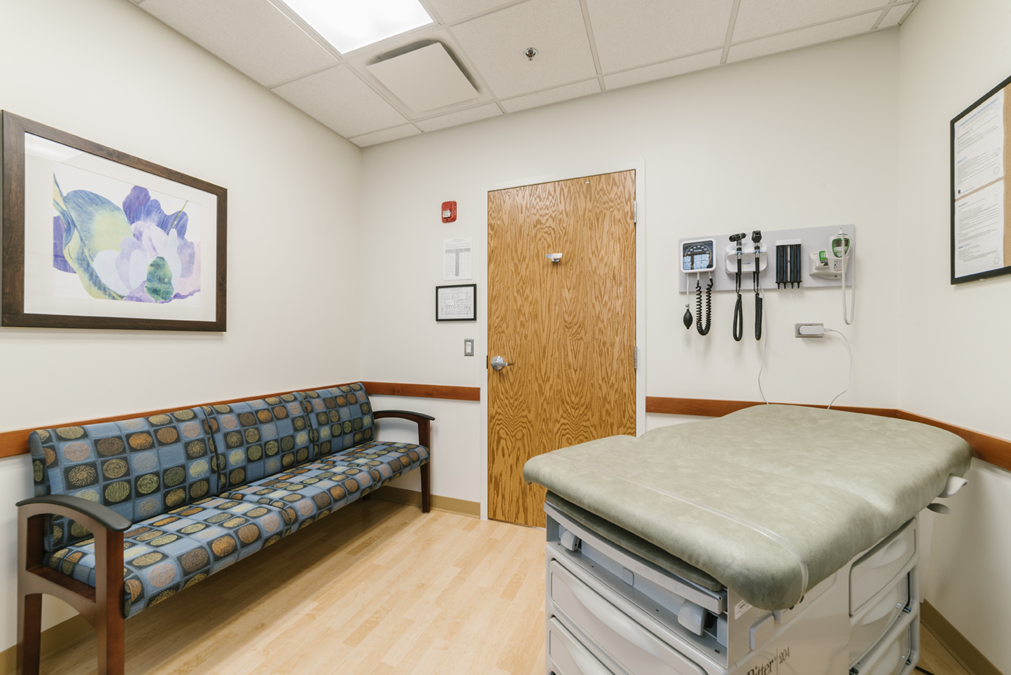 Seneca Health Center Sharp Architects Inc.