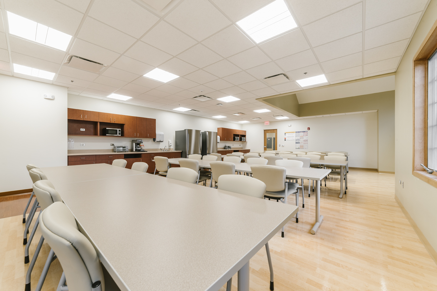 Seneca Health Center Sharp Architects Inc.