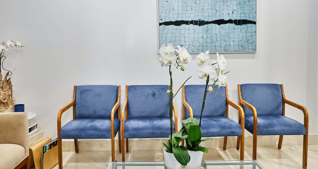 Our Clinic Sharp Dentistry & Associates Coconut Grove, Miami