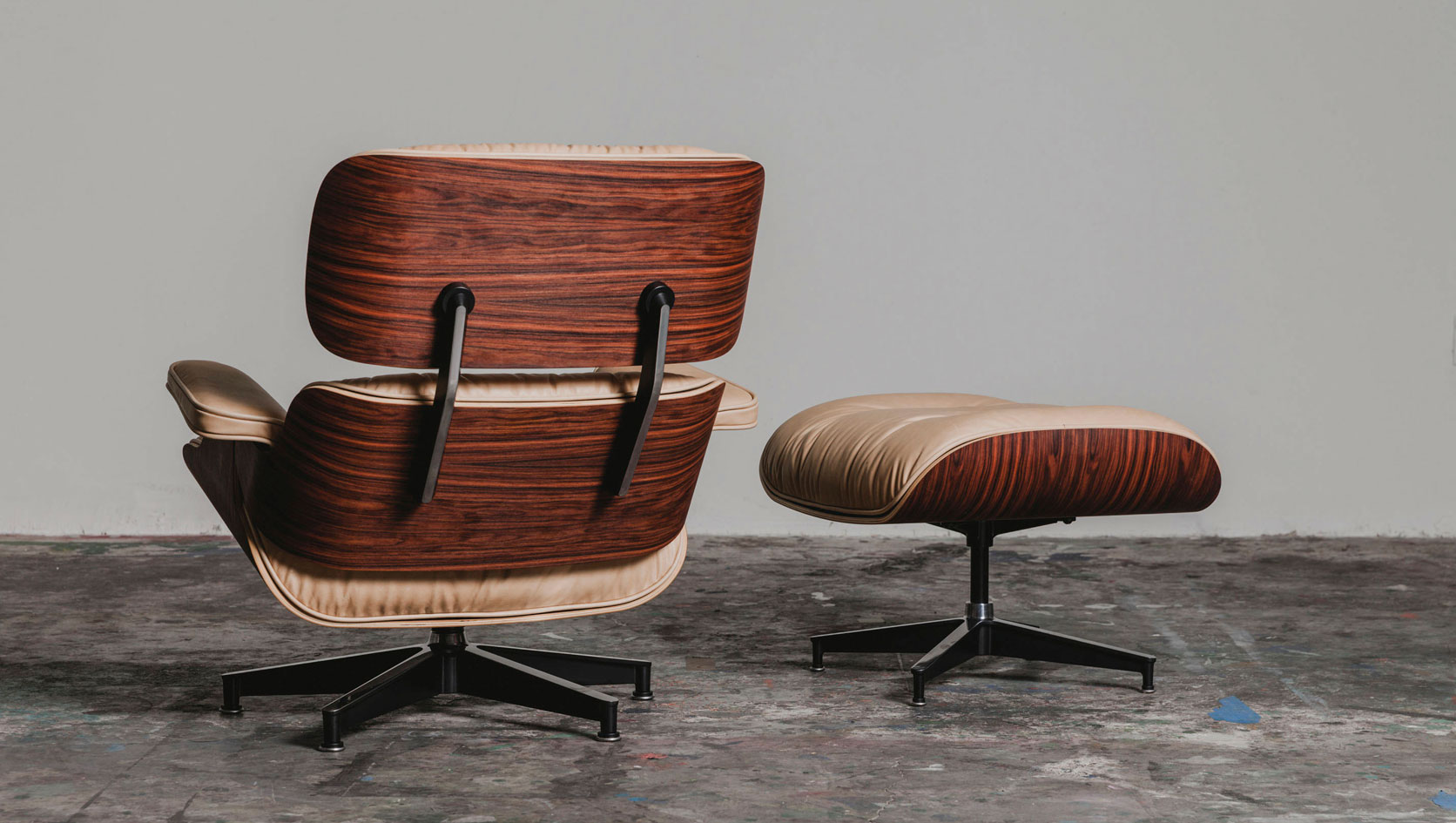 This Natural Leather Eames Chair Will Age as Gracefully as Sean Connery