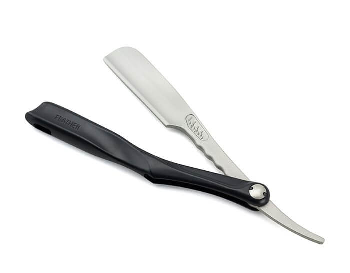 5 Reasons NOT To Be Afraid Of Shaving With A Straight Razor