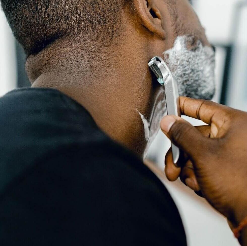 Why Is My Safety Razor Cutting Me? 10 Mistakes And Their Fixes