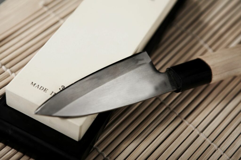 Best Japanese Knife For Small Hands (Budget & Premium) Sharpy Knives