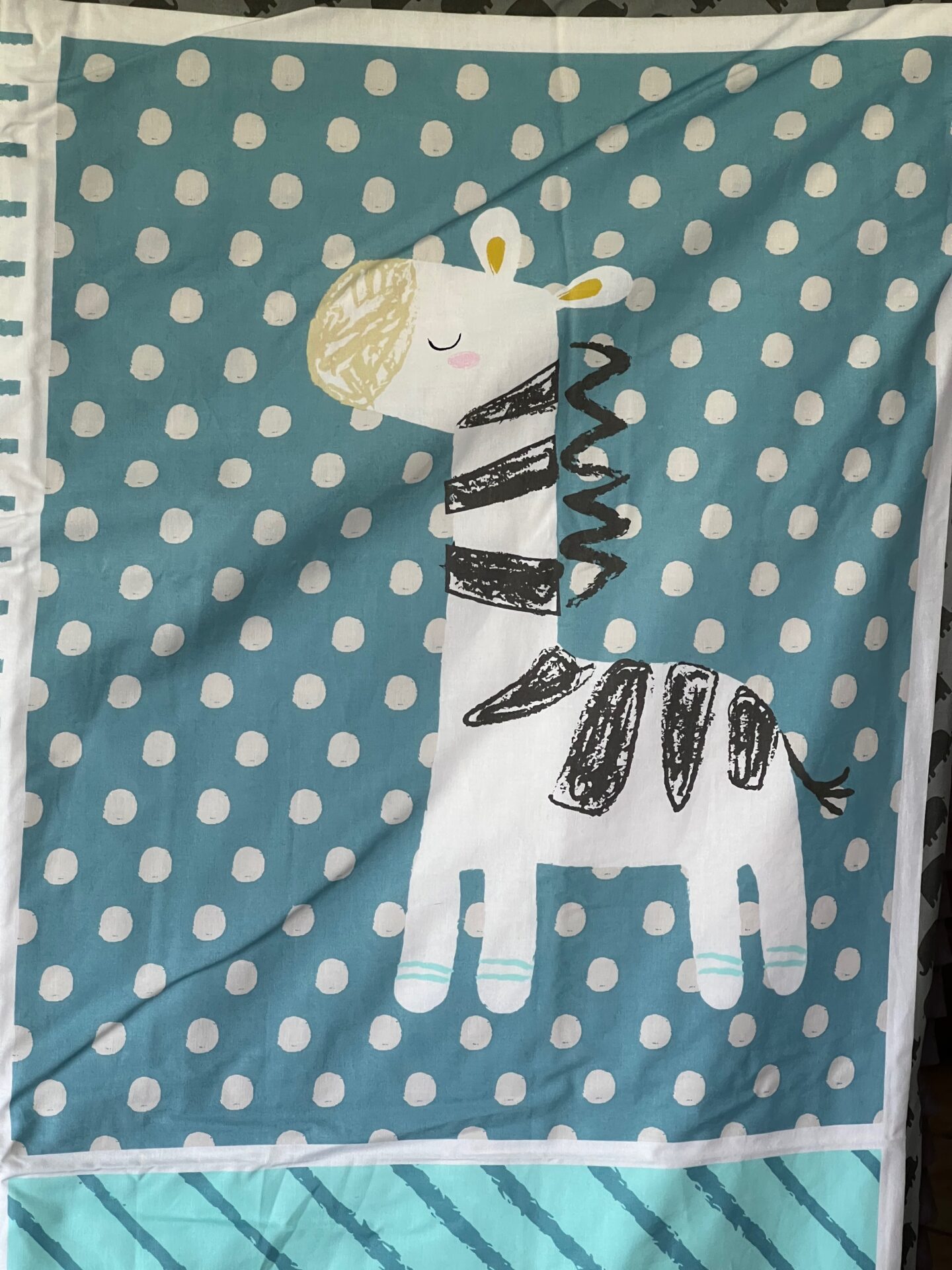 Safari Cot Doona Shar Stitches