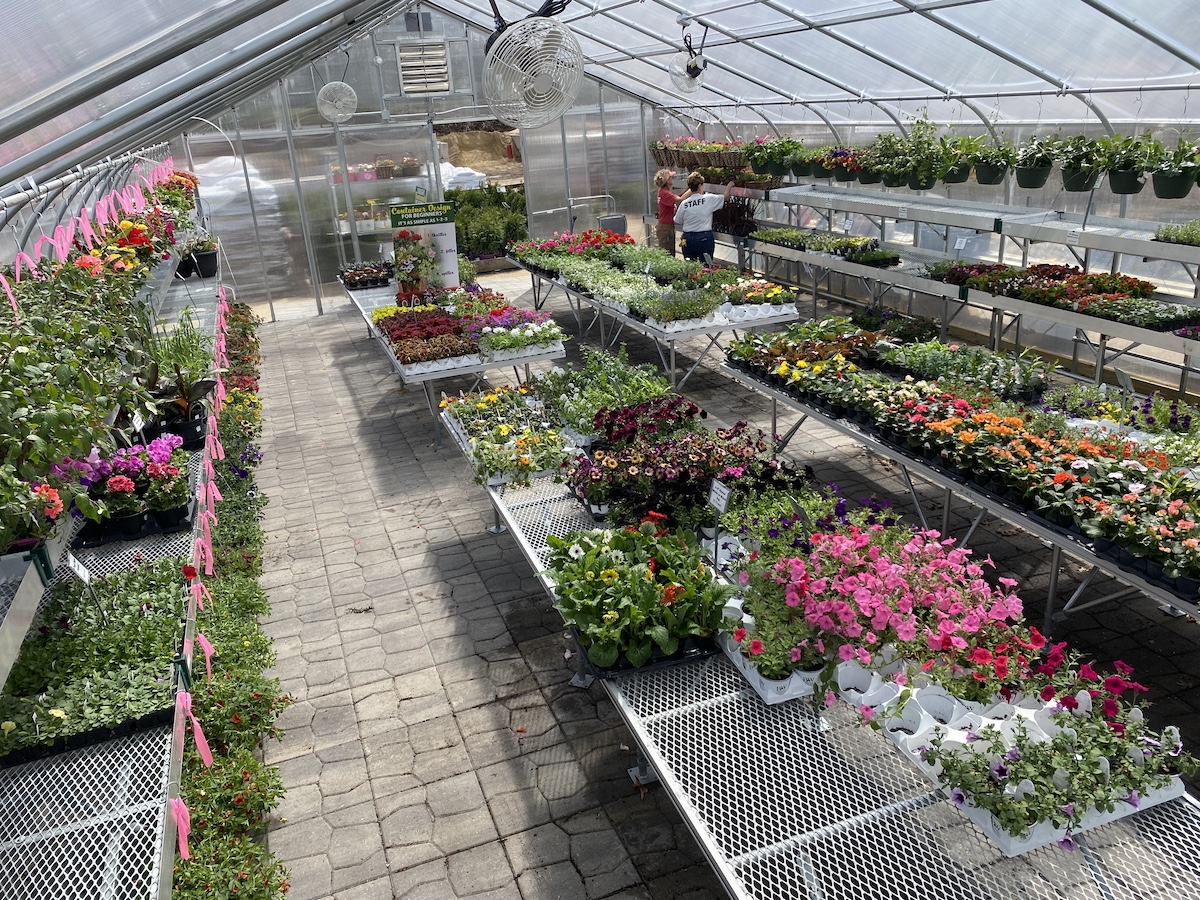 Greenhouse Shawano Lawn And Stone