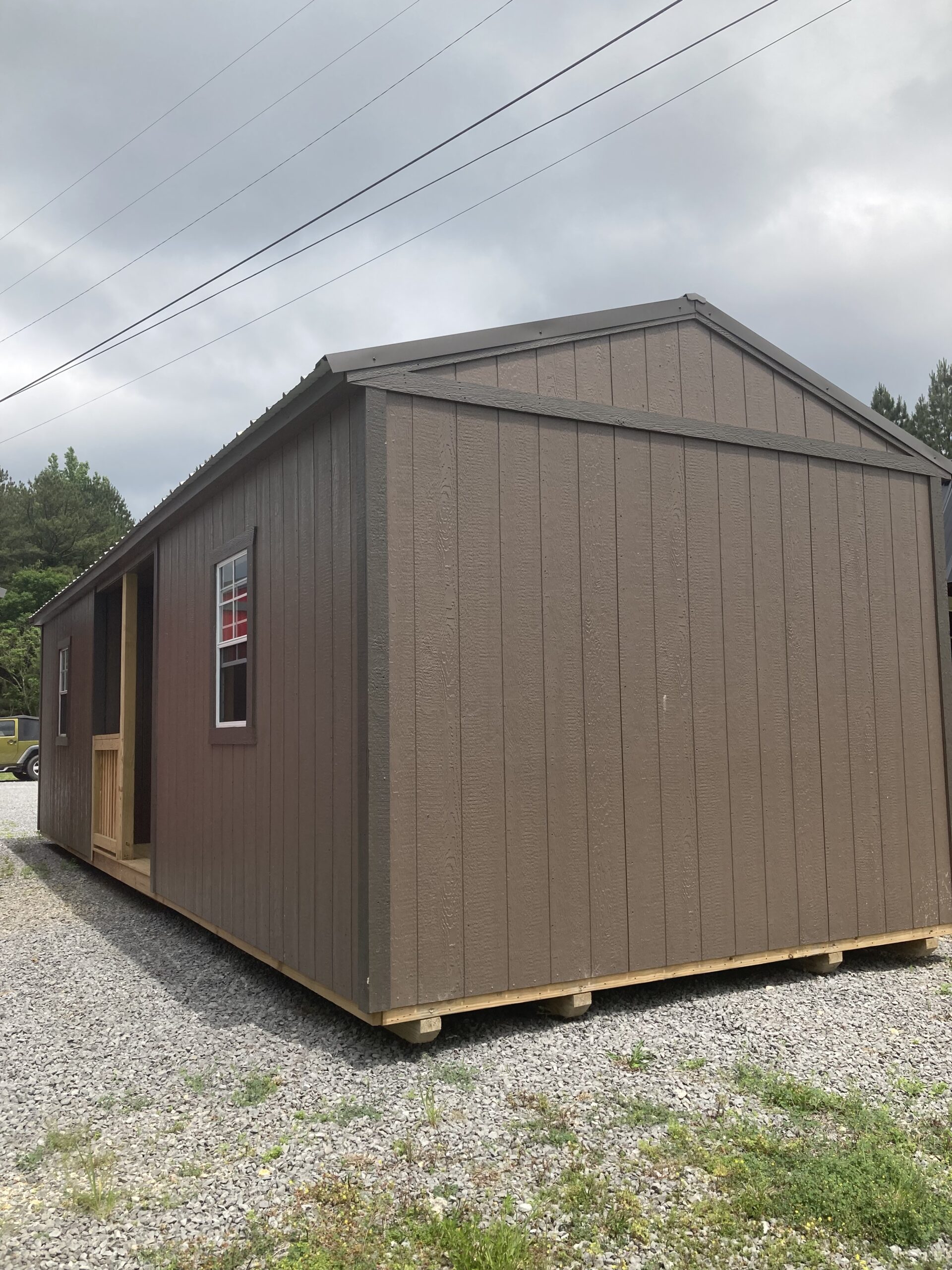 center cabin 12×32 Henagar Portable Buildings