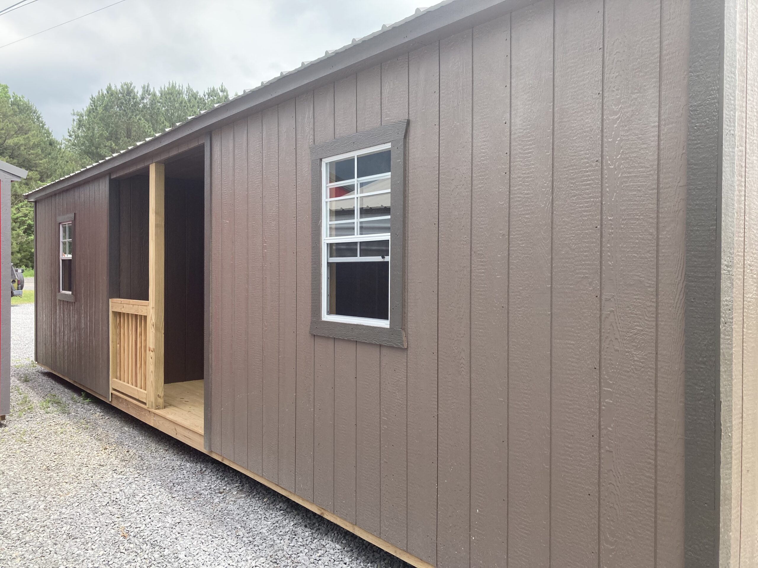 center cabin 12×32 Henagar Portable Buildings