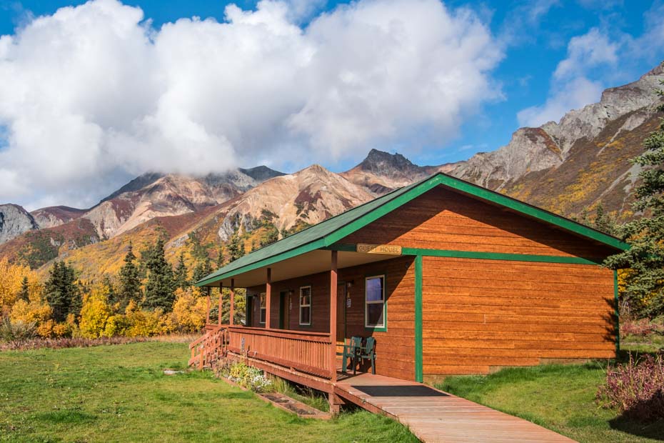 Sheep Mountain LodgeLodging Sheep Mountain Lodge