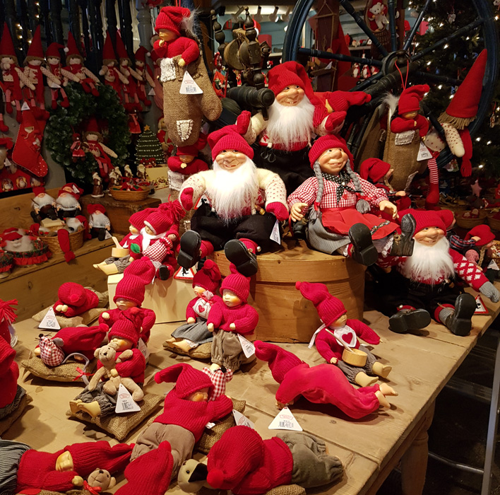 Drøbak Christmas Shop all year round!! Sheeps Inn