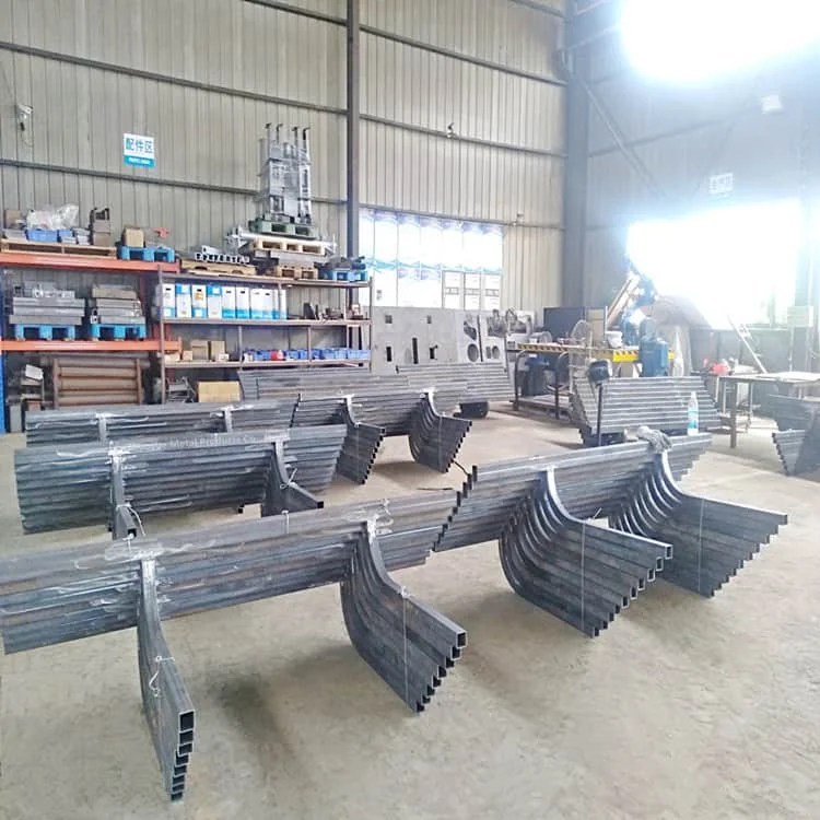 Caravan Rear Bar OEM Steel Bumper Guards Bar 2/3/4 Arms Zhuoyue Metal