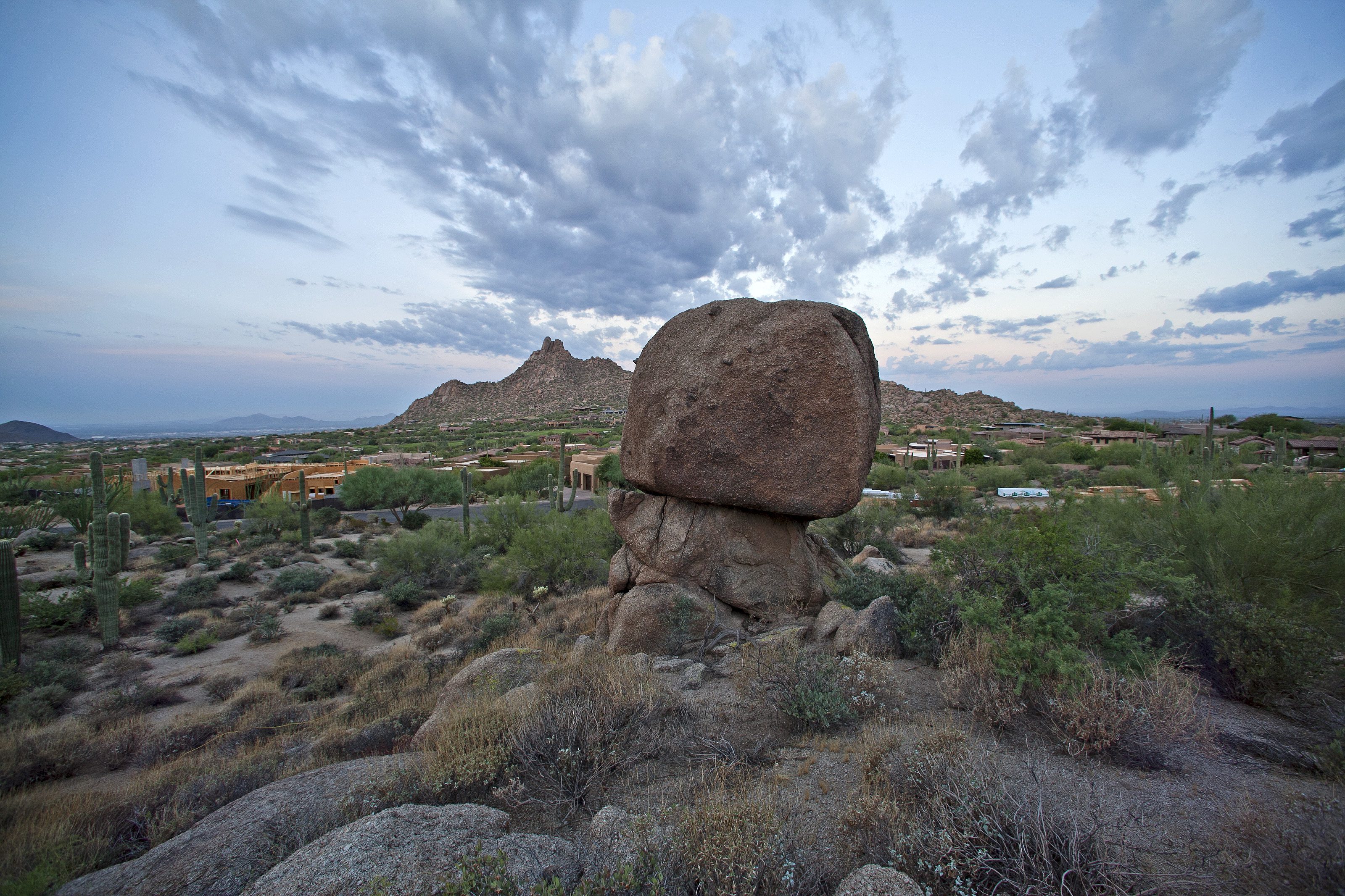 Pinnacle Peak Real Estate Photographer Four Seasons Lot.