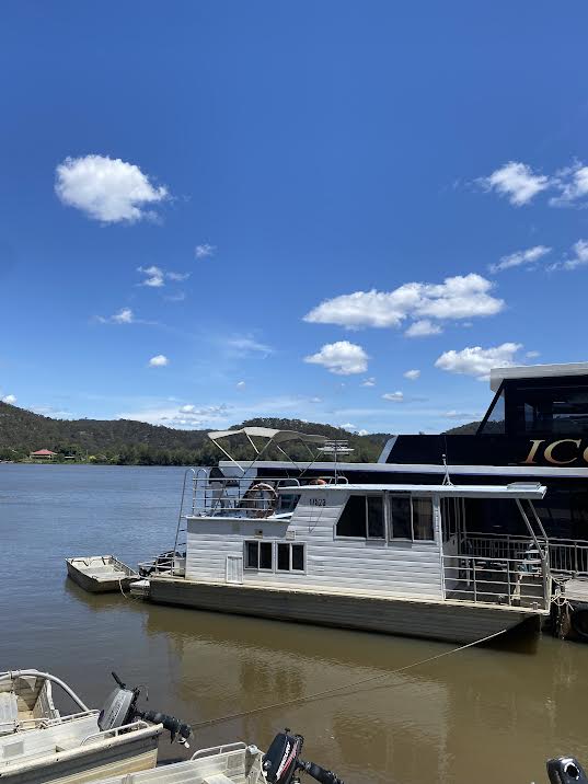 Review Hawkesbury River houseboat