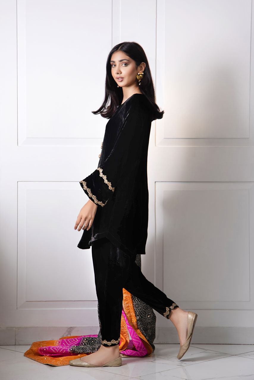 Designer Women Dresses 2022 - Shehrnaz - Pakistani Designer