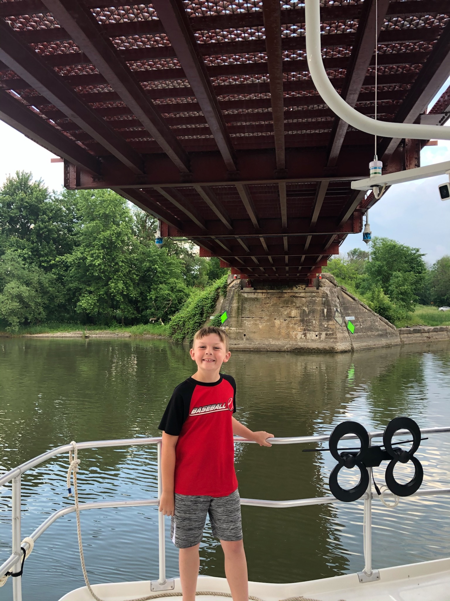 Quinn Family Rendezvous on the Erie Canal Weedsport Rte 34 bridge/wall