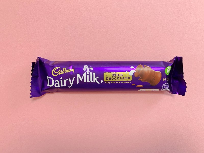 Dairy Milkチョコレートが甘くて美味しい まっちゃブロ