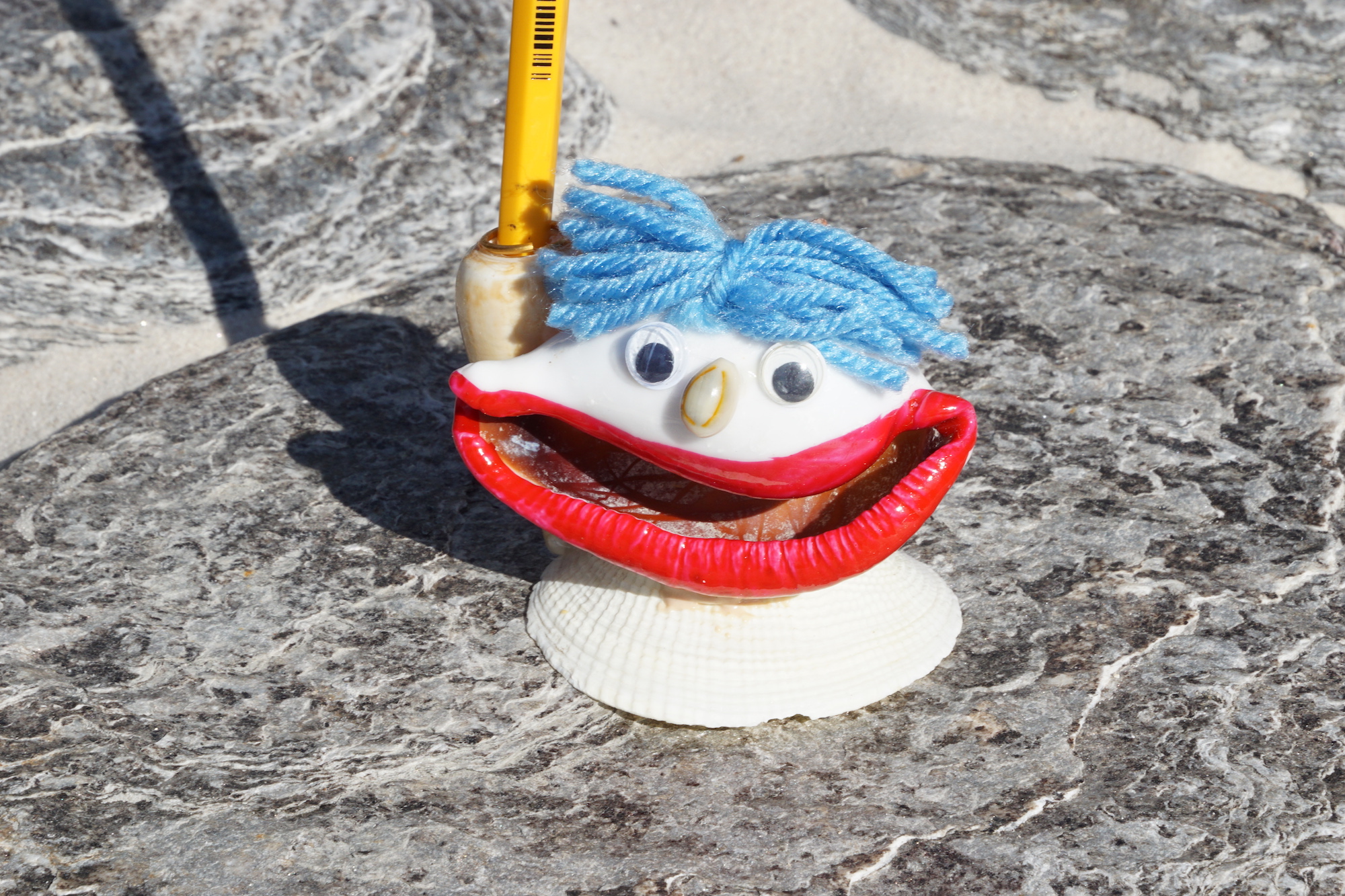 Egg Shell Monster Pen Holder Blue Buy Shells Online Shell Paradise