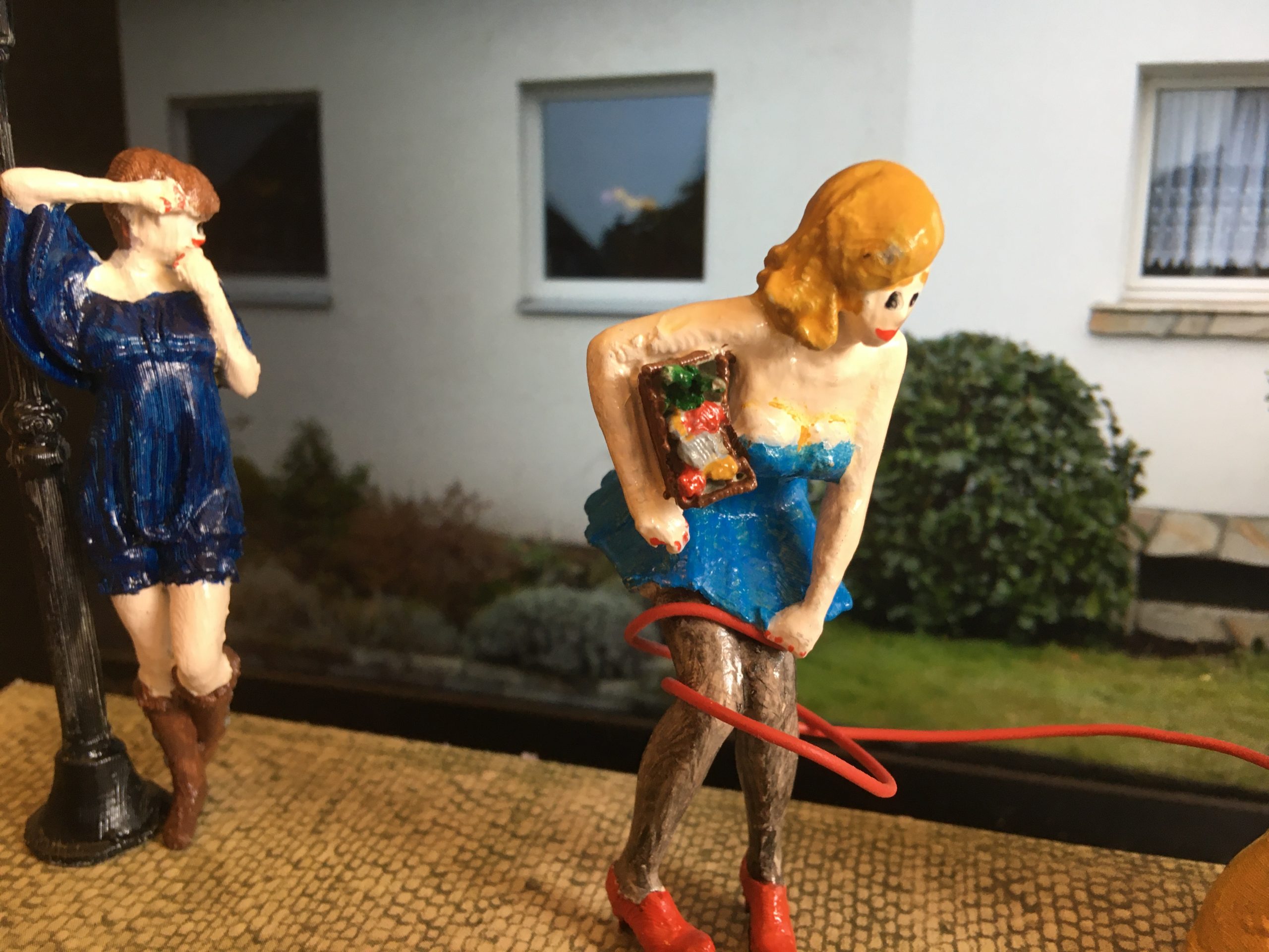 Figuren aus dem 3DDrucker Hobbys von Familie Schmidt