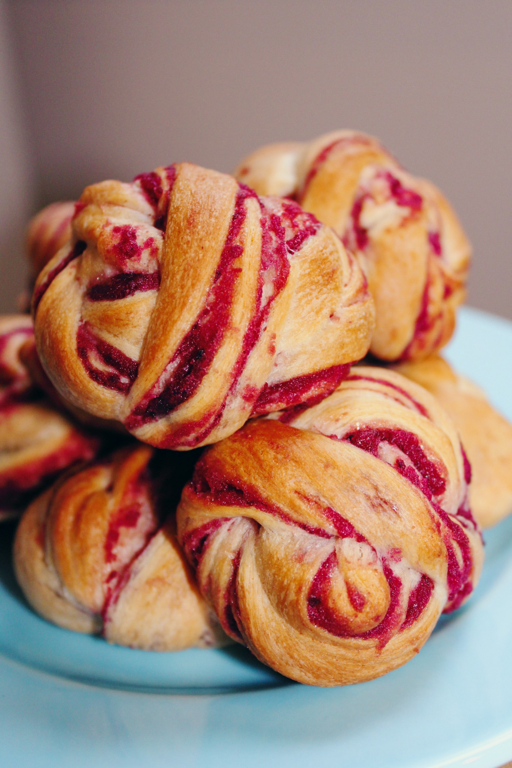 Two Ingredient Ube Knots – Carina Finn Koeppicus
