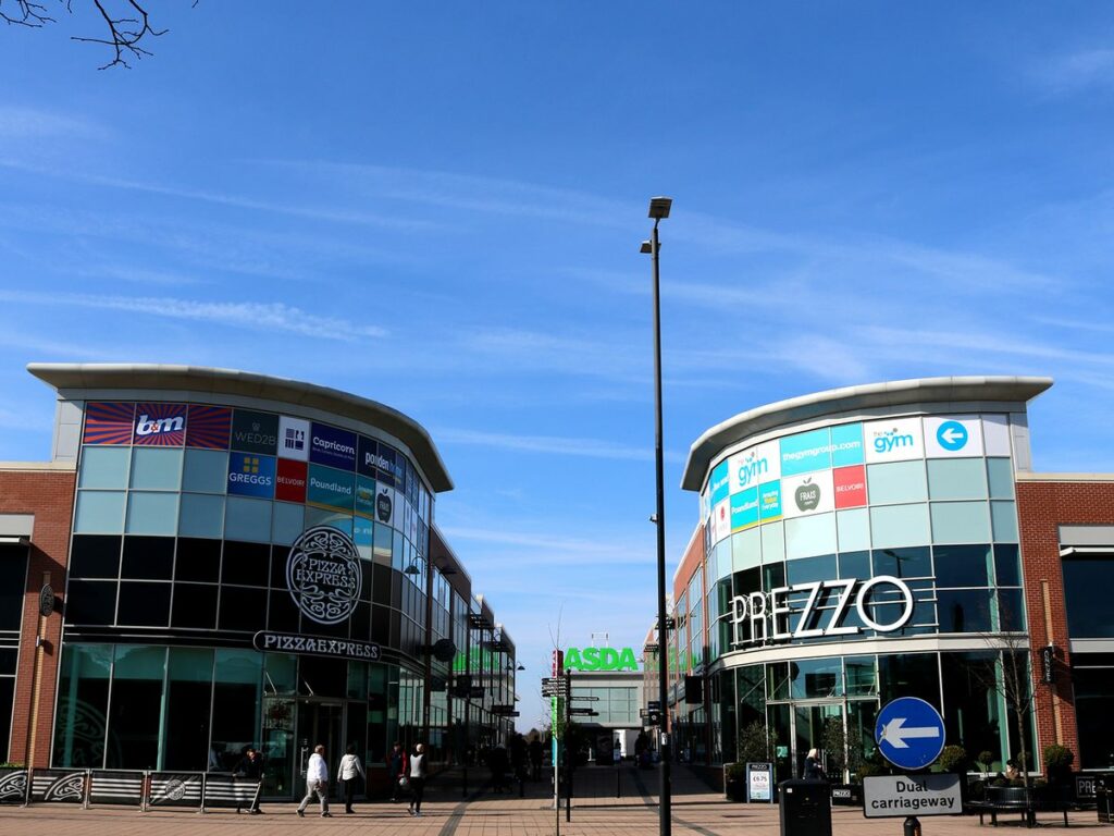 Looking for commercial property in Shirley? Shepherd Commercial