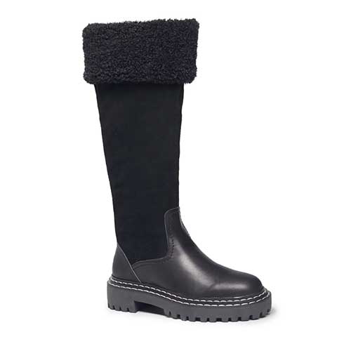 The 10 Best Apres Ski Boots to Slip Into Style on the Slopes