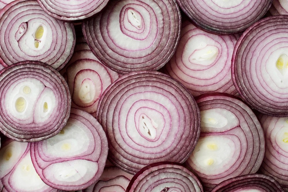 Do onions increase testosterone? The science behind onions and