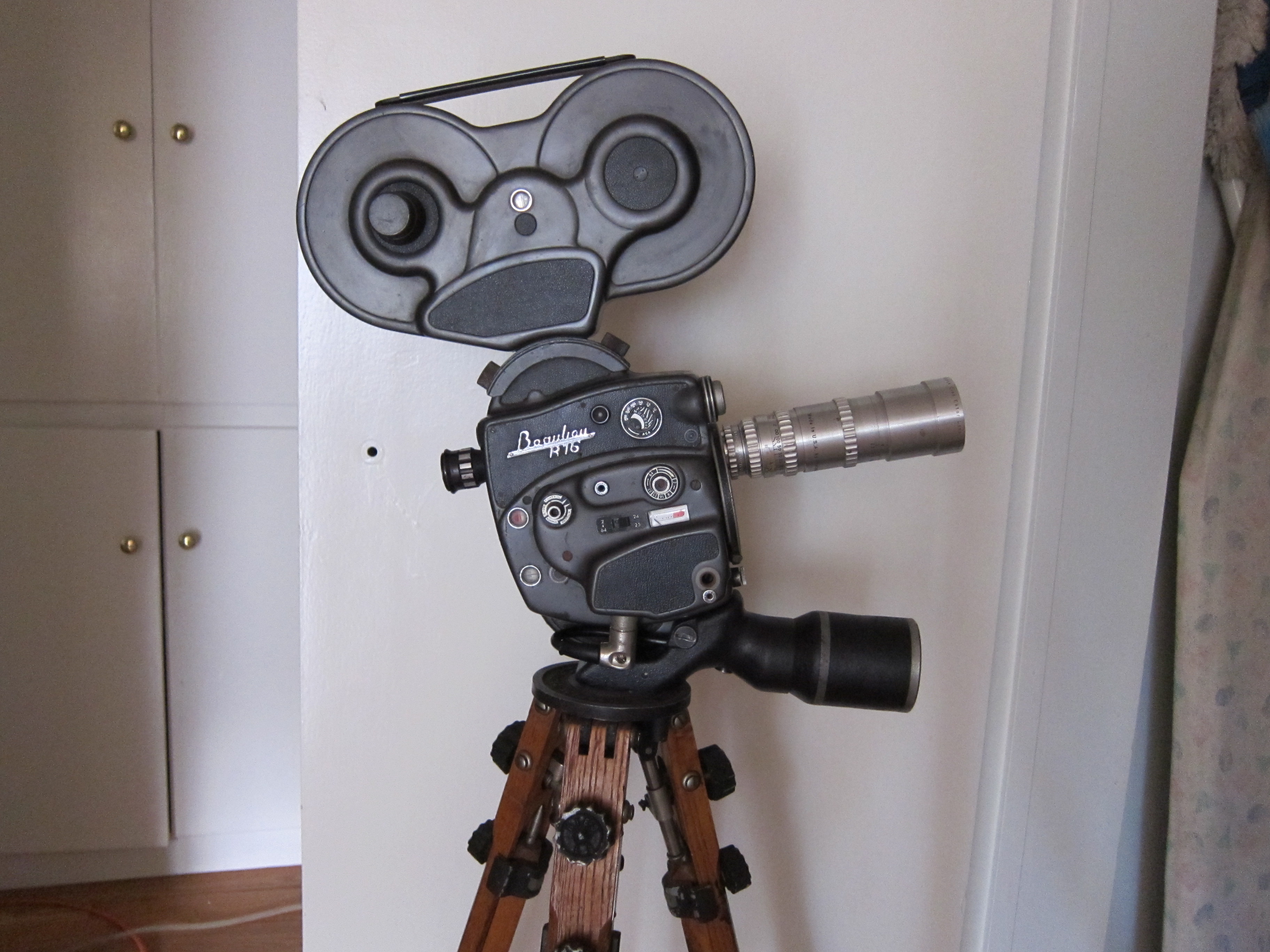 BJ's Movie Camera Inventory: 16MM Cameras