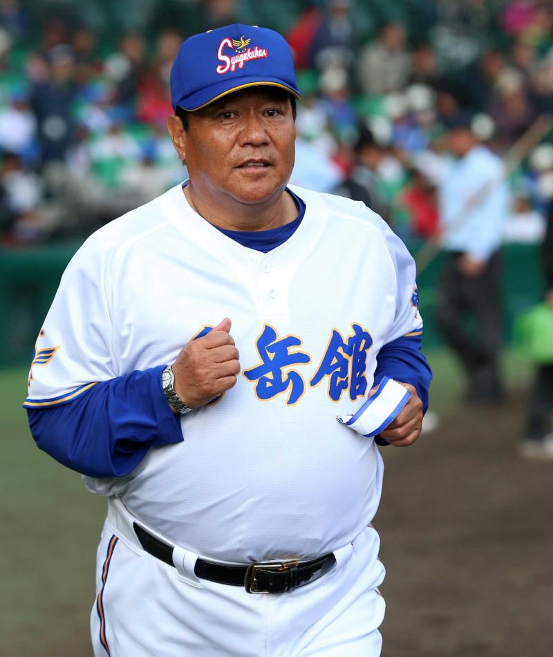 秀岳館の野球部の監督(後任)は誰？鍛治舎監督の今後の進路も調査！