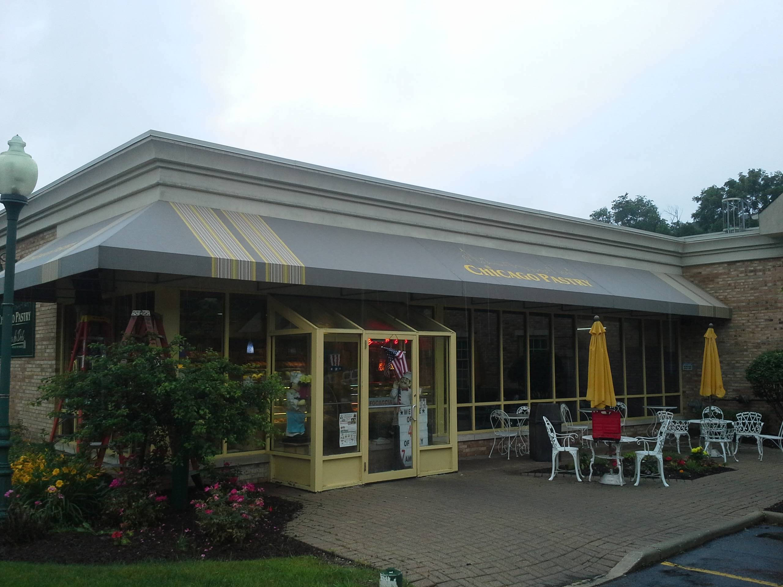 Shine Awn Chicago Pastry