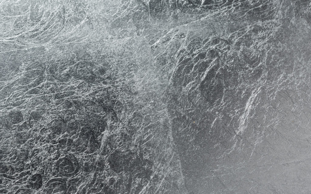 Silver Leaf Over Metal SHINE BY S.H.O