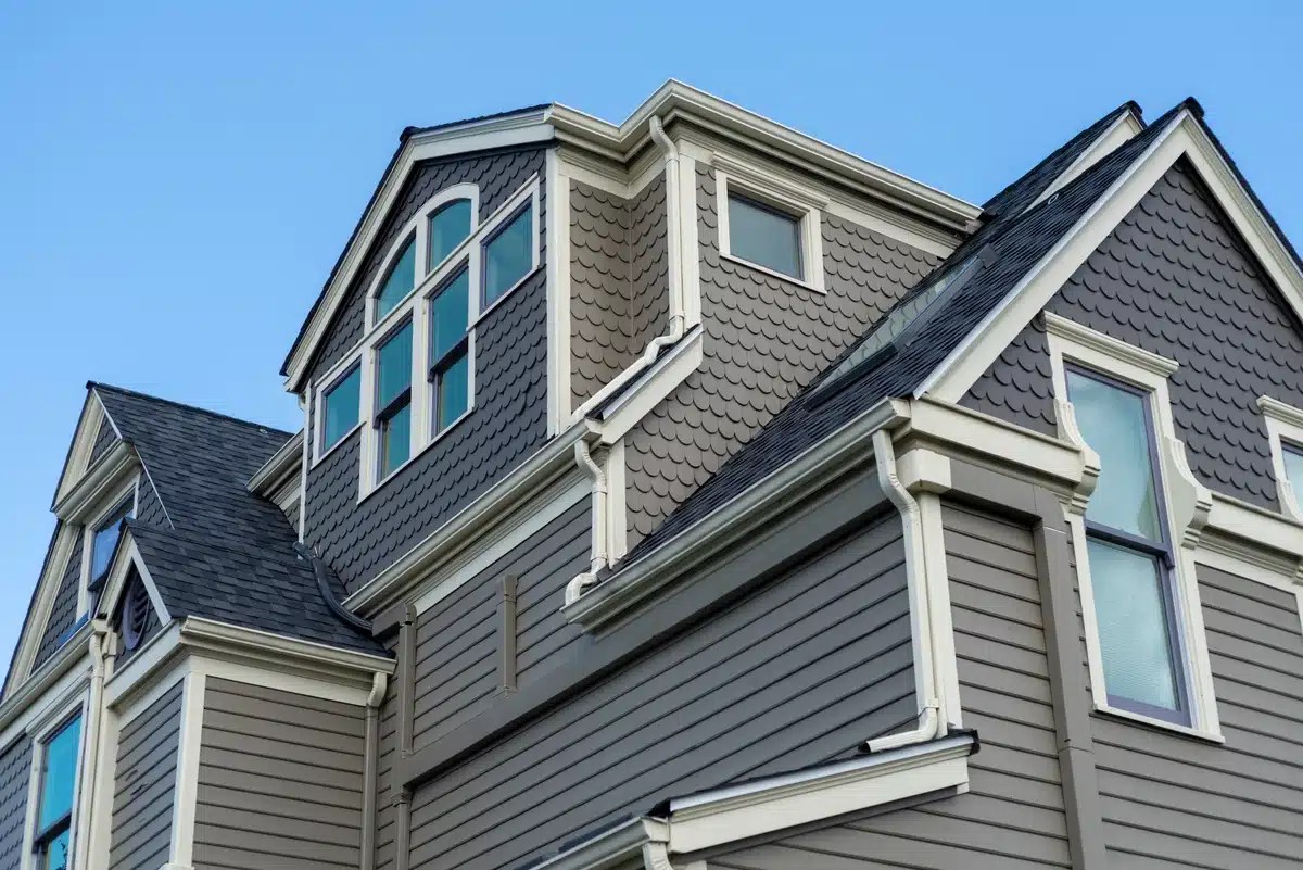 7 Different Types Of Siding To Consider (Pros & Cons)
