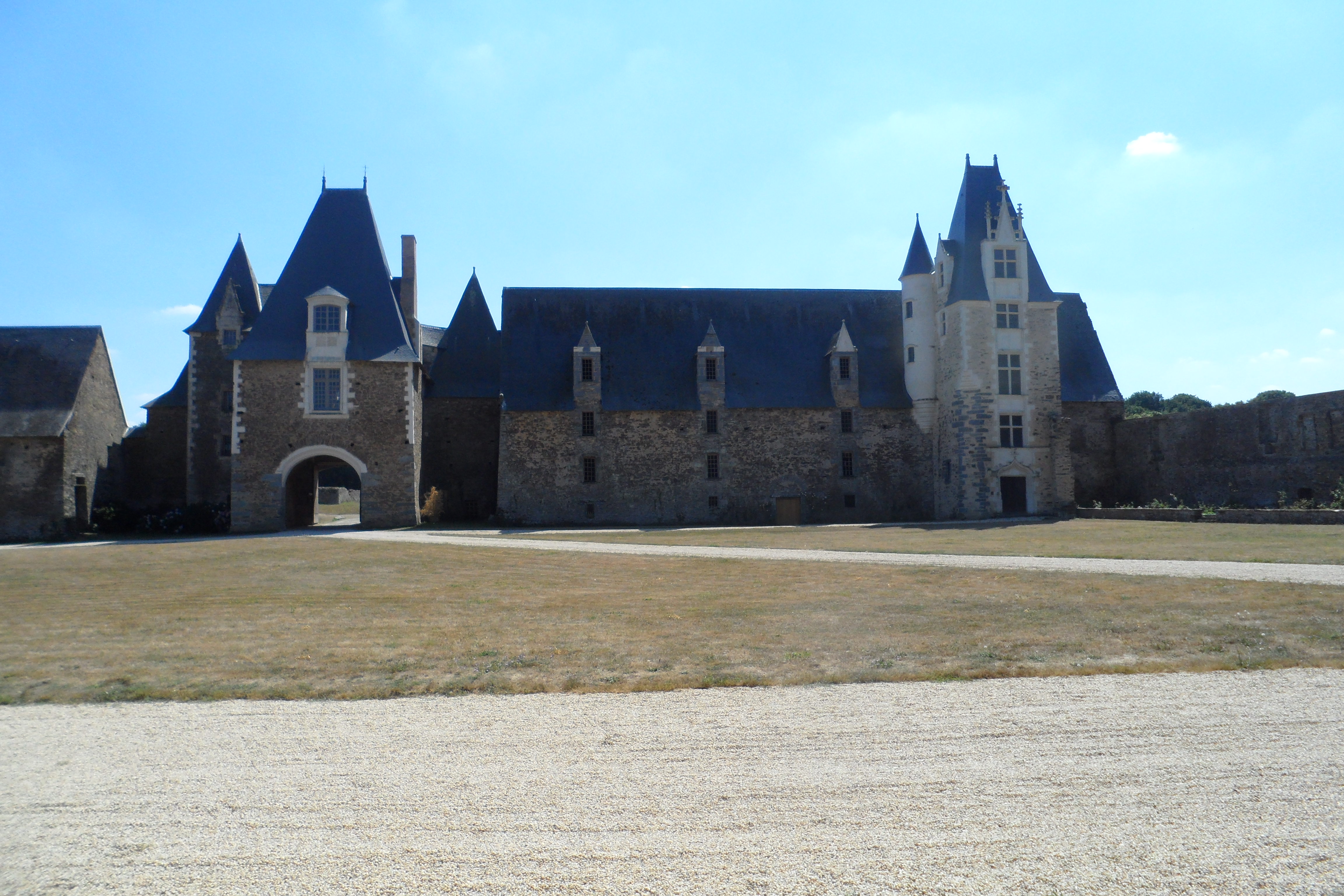 A l’ancienne frontière entre le Duché de Bretagne et le Pays Angevin
