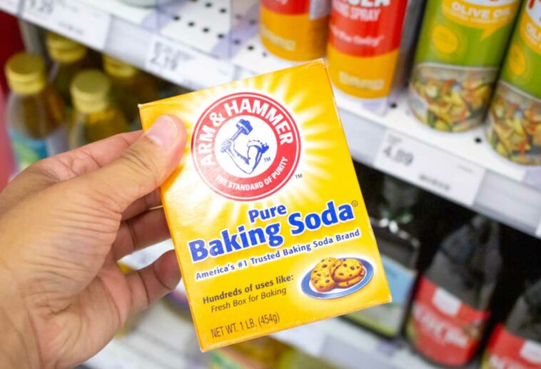 How to Use Baking Soda in the Fridge Shiny Modern