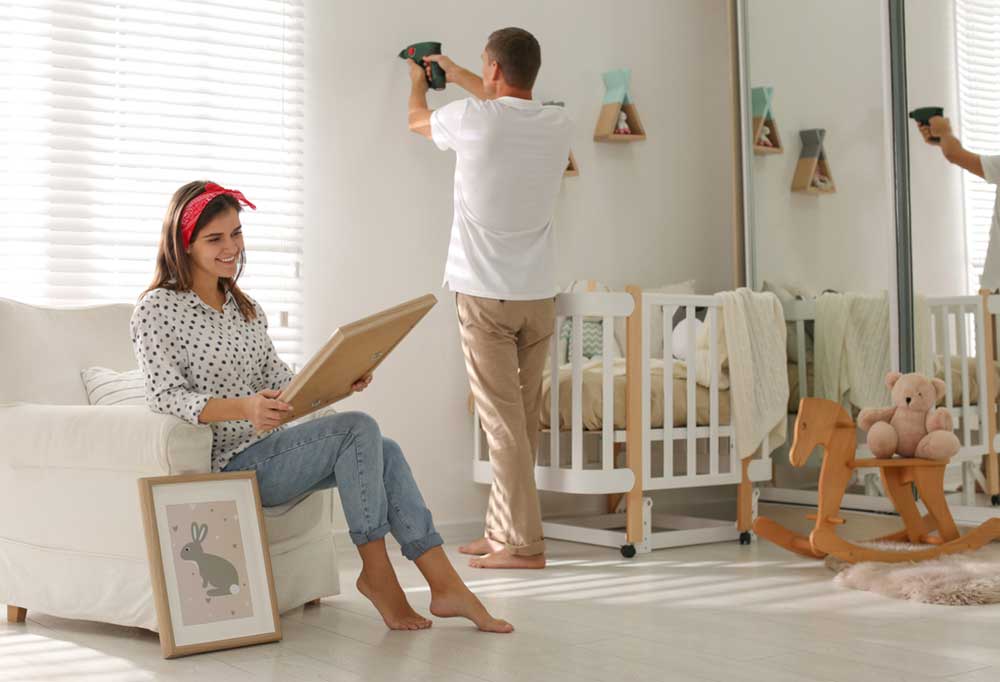 How to Hang Decorations Without Damaging Walls Shiny Modern