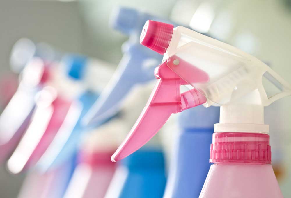 What is the Best Kitchen Cleaner Shiny Modern