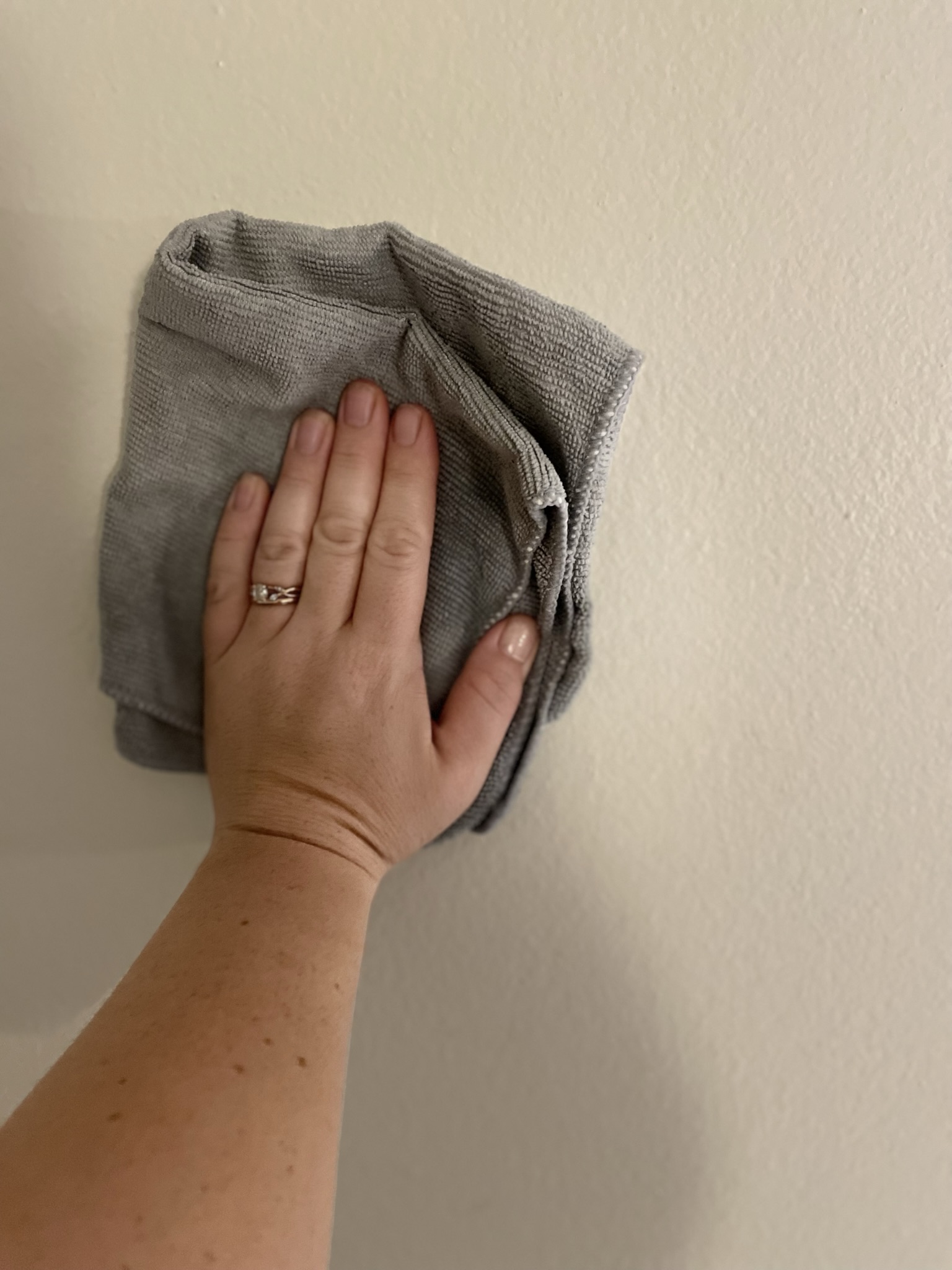 Hanging Metal Prints With Command Strips Shiny Prints Blog