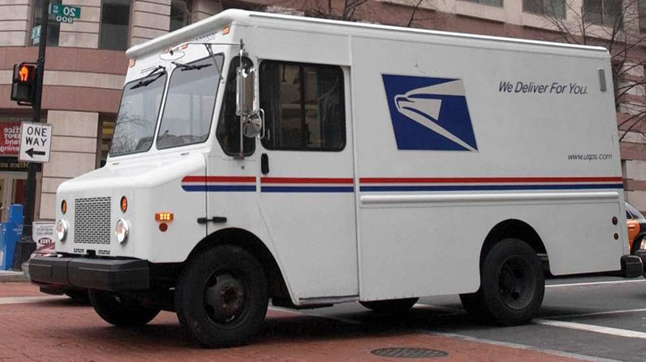 STORES USPS SHIP CENTERS Your Nearest SHIP CENTER HERE ️