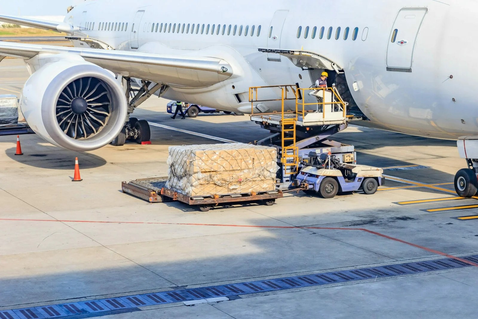 Best Air Freight from China to USA Complete Guide in 2022