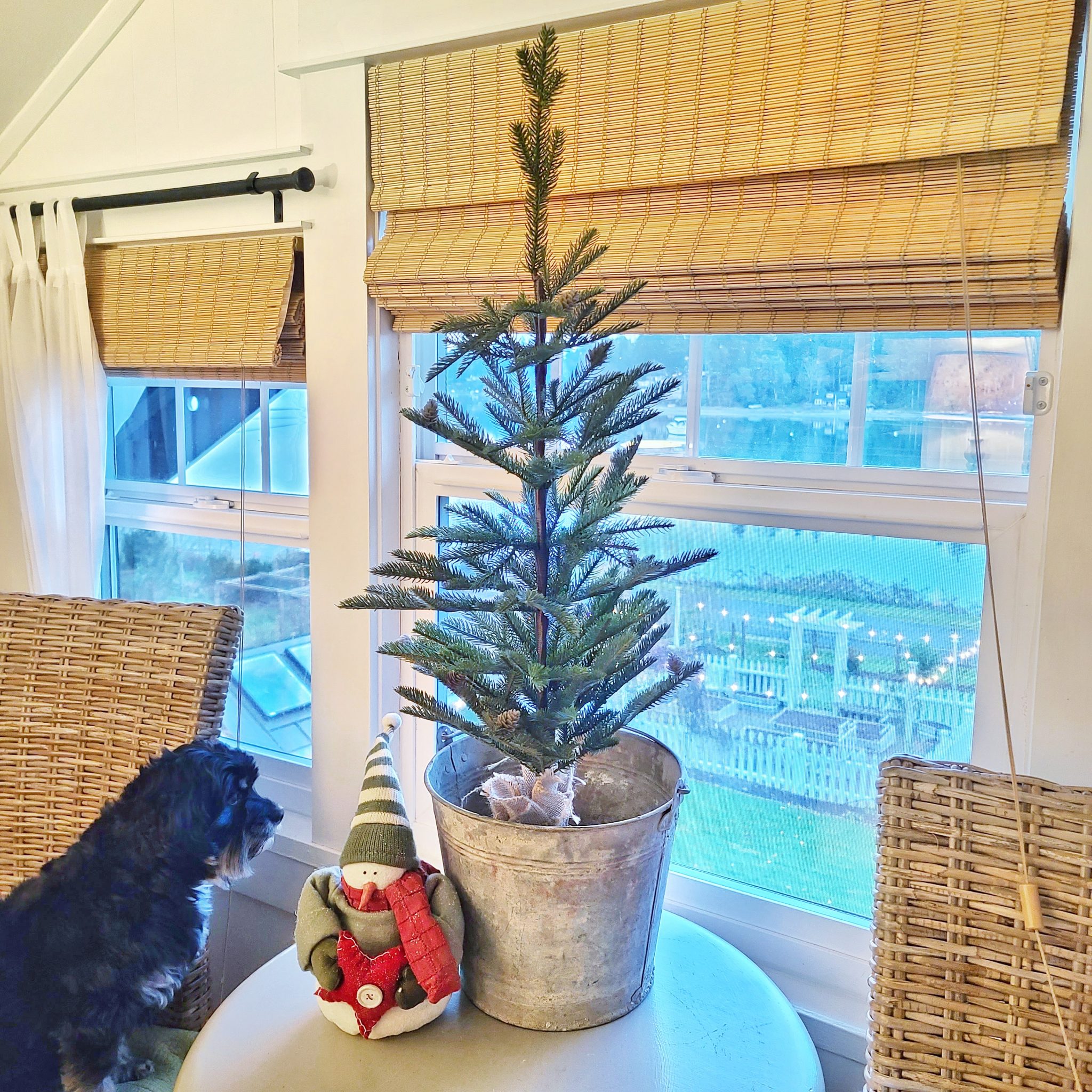 Christmas Trees For Small Apartments Creative Christmas Tree Ideas and Inspiration for Your Small Spaces