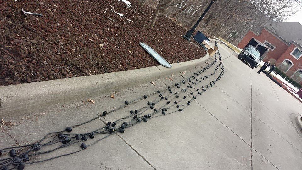 Renting Hanging Edison String Lights? Read Wedding Tent Guide?