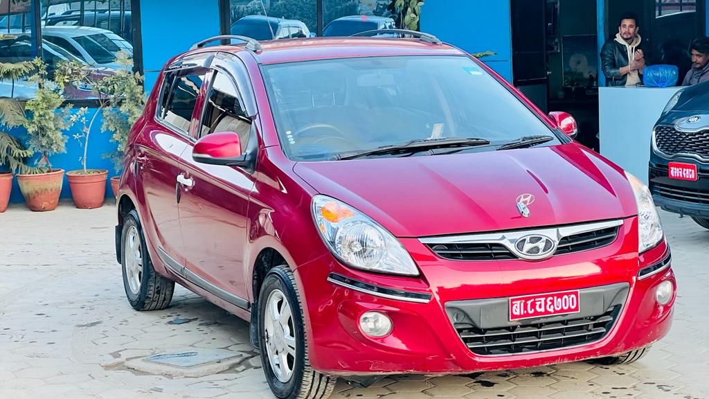 Hyundai I 20 Asta2010model Rs.1575000 buy hyundai, suzuki, kia
