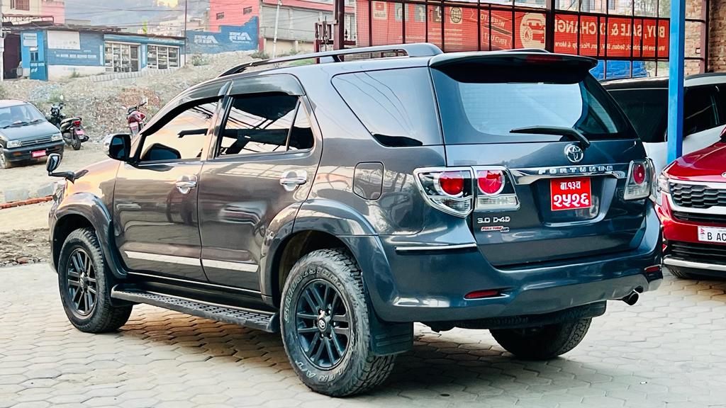 Toyota Fortuner2015model Rs.9200000 buy hyundai, suzuki, kia