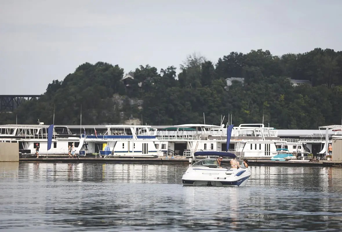 Safe Harbor Burnside Safe Harbor Marinas