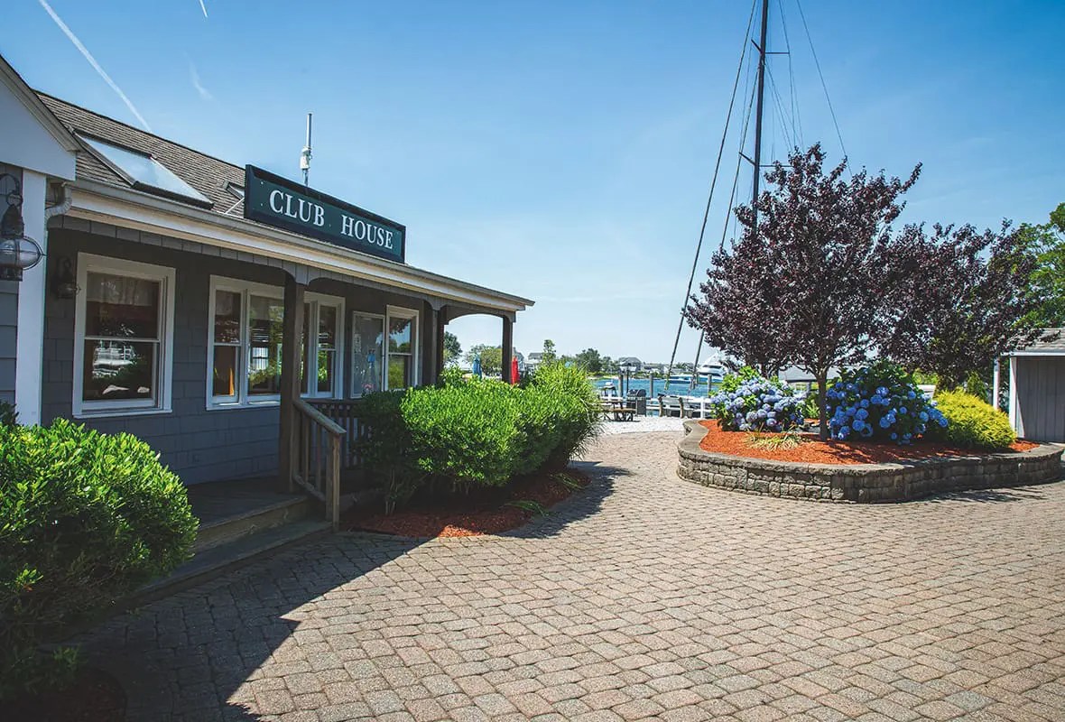 Safe Harbor Marinas Pilots Point Westbrook, Connecticut