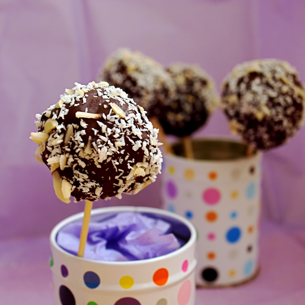 Chocolate Coconut Almond Cake Pops Shockingly Healthy